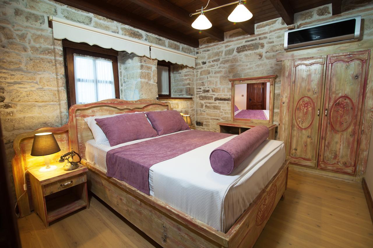 1922 Hotel Yenifoca Zewnętrze zdjęcie